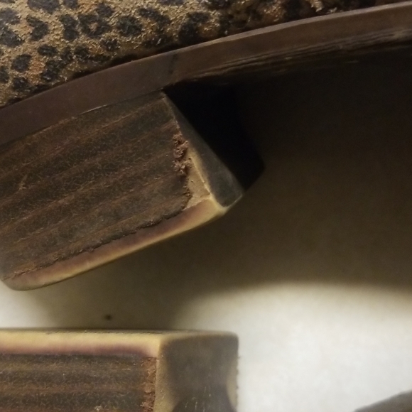 Lucky Brand Leopard print Suede Booties size 11 W - Picture 10 of 12